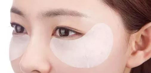 眼膜和眼霜的效果有什么不一樣？區(qū)別在哪里？